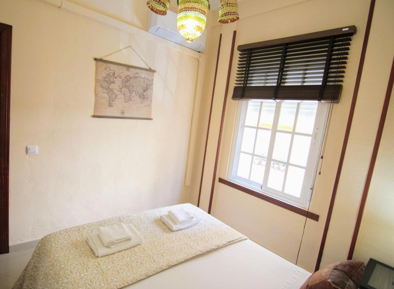 Apartamento Serafin De La Caleta Cadiz Exterior photo